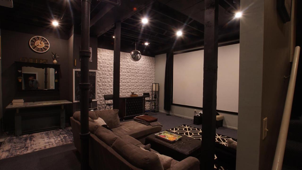 160Inch Home Movie Theater- Great For Movie Night! Omaha Extérieur photo